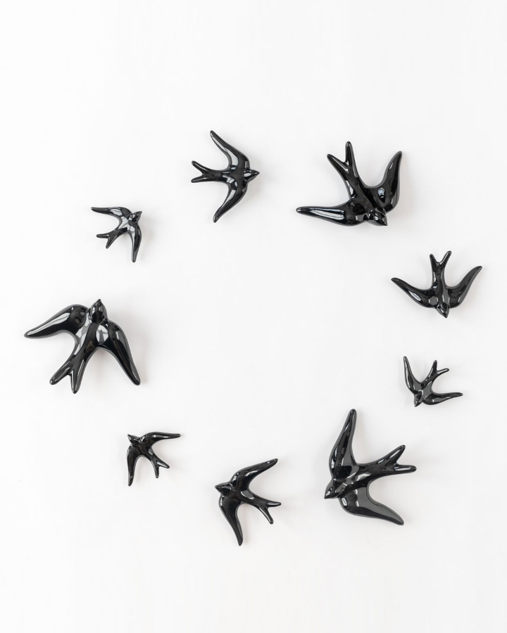 Picture of Set of 3 black ceramic swallows