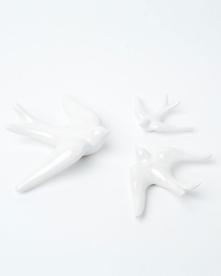 Set of 3 white ceramic swallows