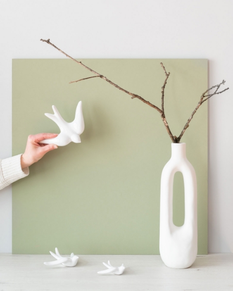 Set of 3 white ceramic swallows