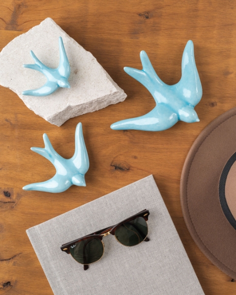 Set of 3 light blue ceramic swallows
