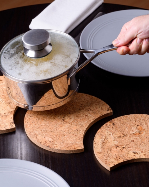 Picture of Cork Trivet in Moon Shape